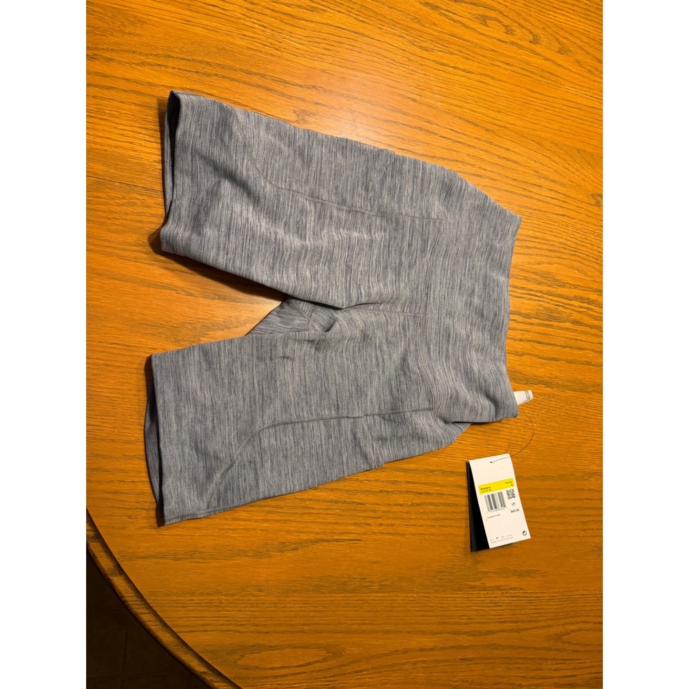 New women's small Nike biker shorts